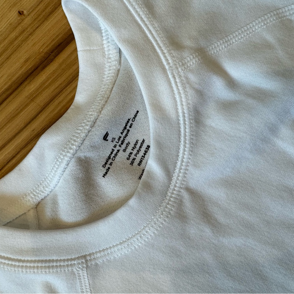 Fabletics Training Tee - Picture 2 of 3